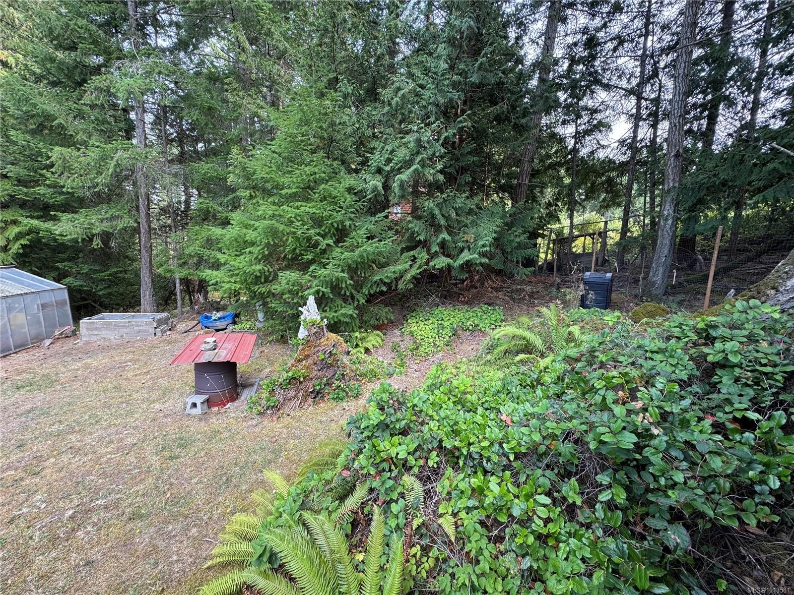 714 Charter Rd, Mayne Island, BC