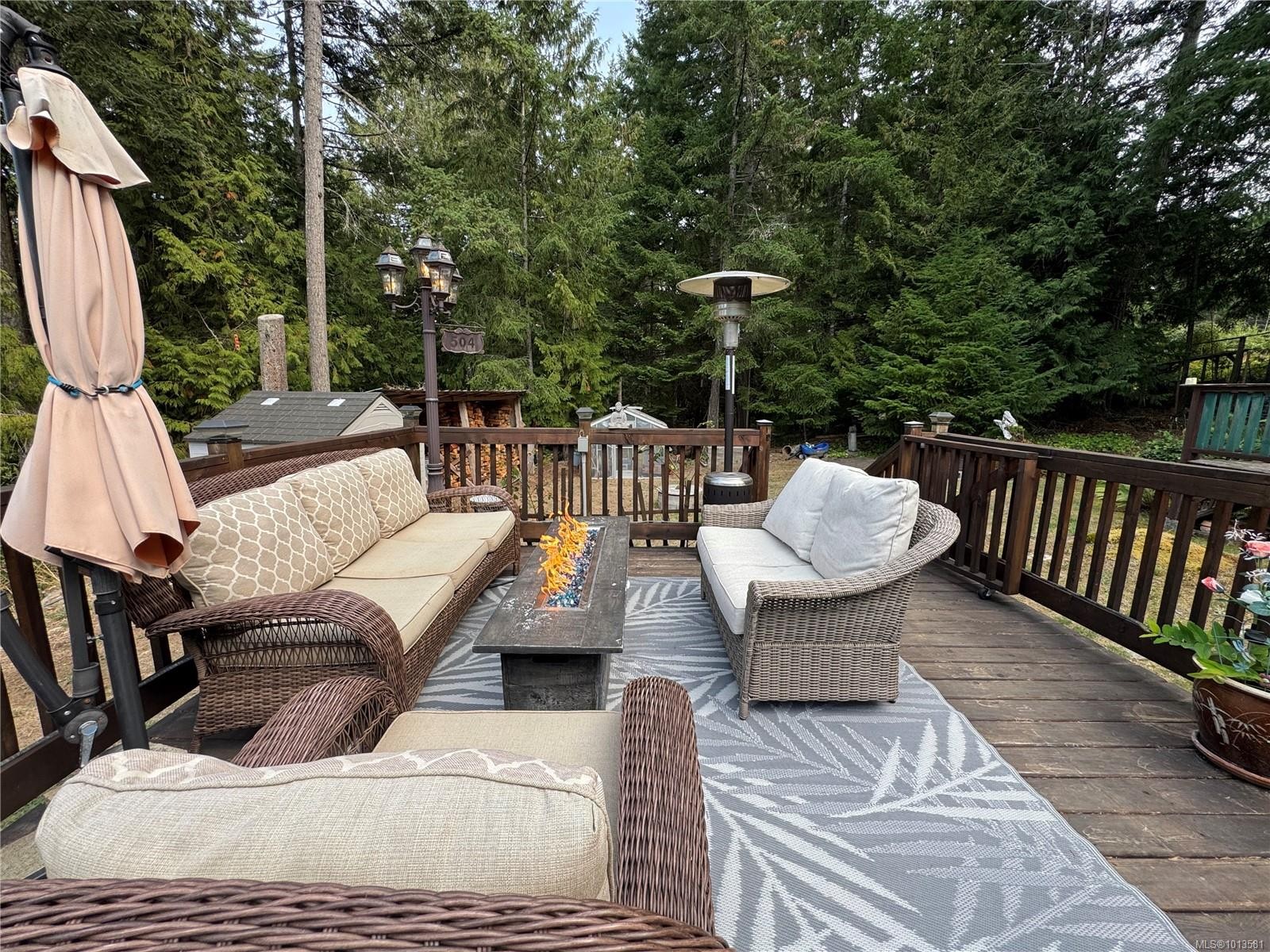 714 Charter Rd, Mayne Island, BC