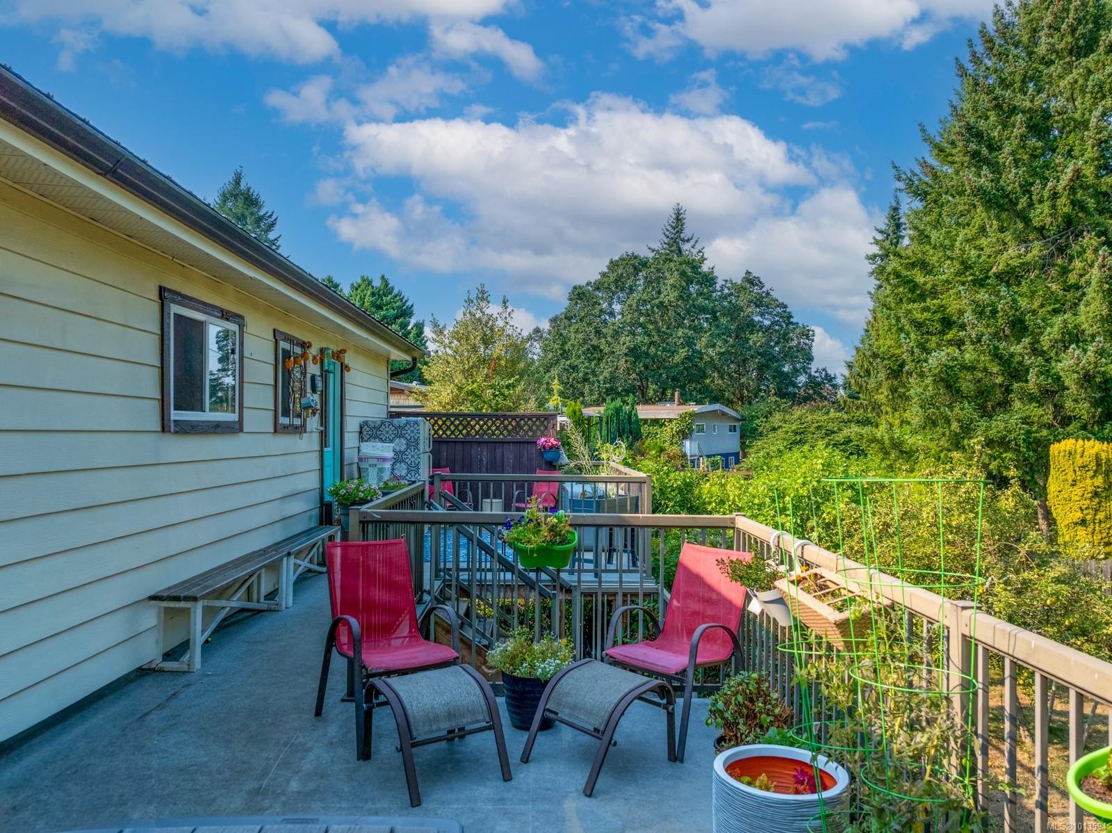 4738 Oakridge Dr, Courtenay, BC