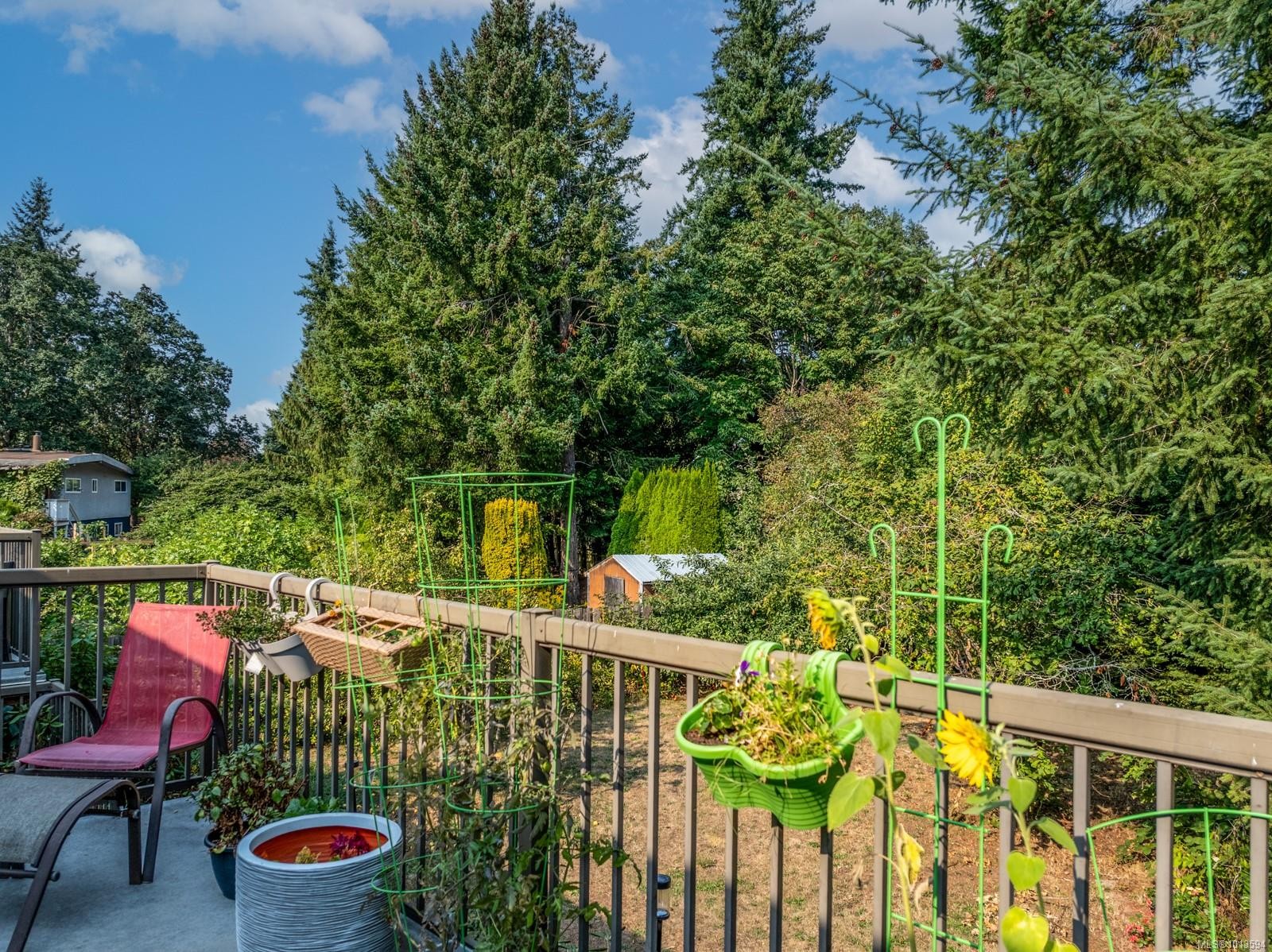 4738 Oakridge Dr, Courtenay, BC