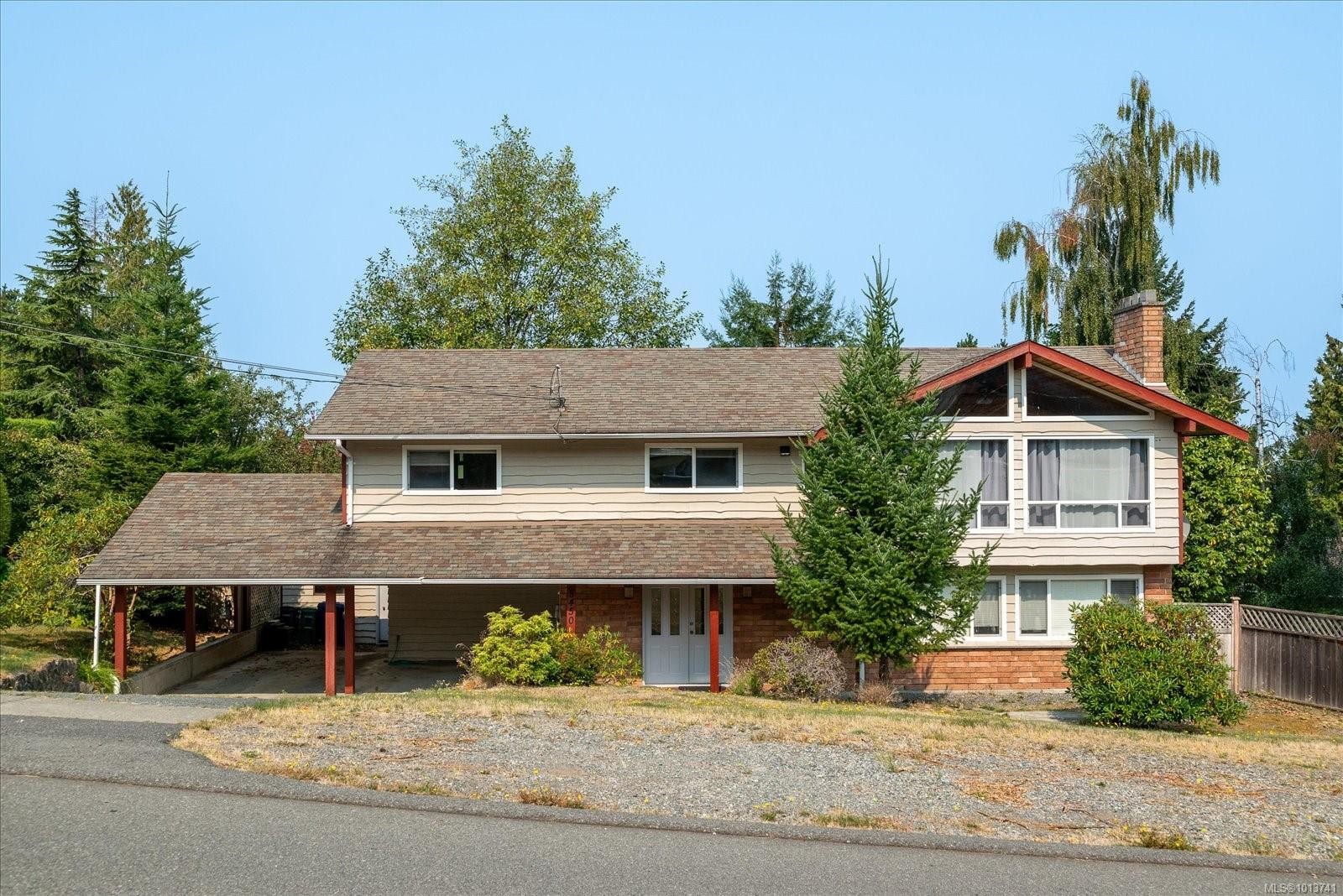 5450 Oceanview Terr, Nanaimo, BC