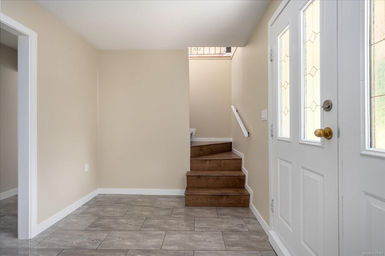 5450 Oceanview Terr, Nanaimo, BC