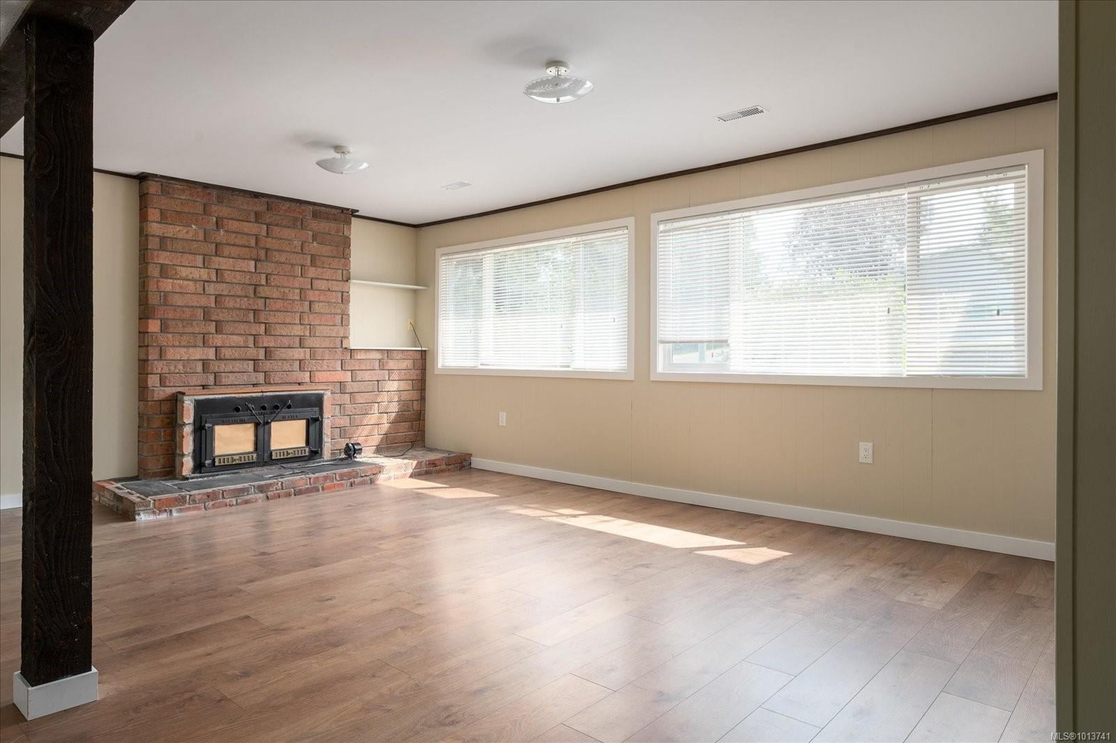 5450 Oceanview Terr, Nanaimo, BC