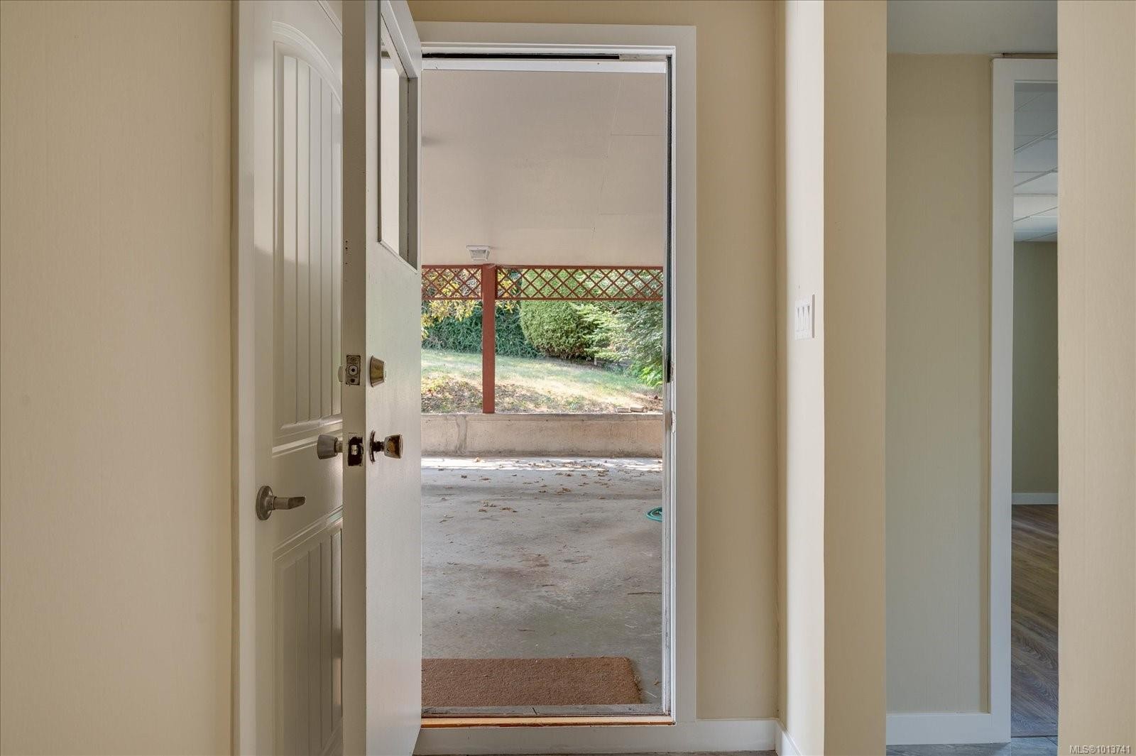 5450 Oceanview Terr, Nanaimo, BC