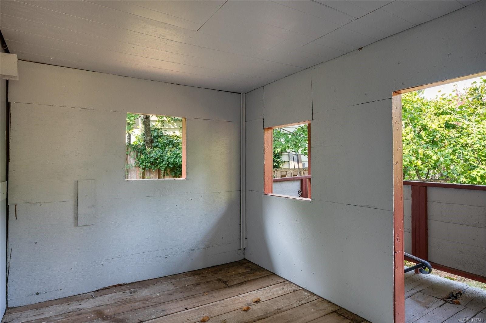 5450 Oceanview Terr, Nanaimo, BC