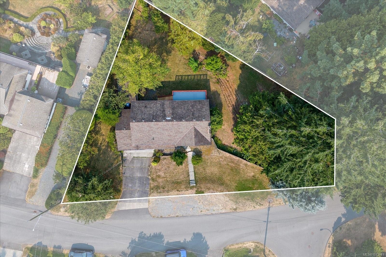 5450 Oceanview Terr, Nanaimo, BC