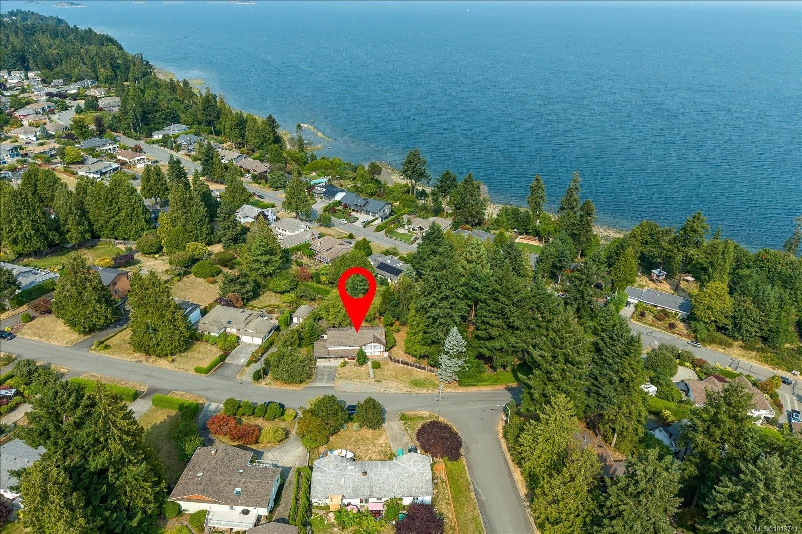 5450 Oceanview Terr, Nanaimo, BC