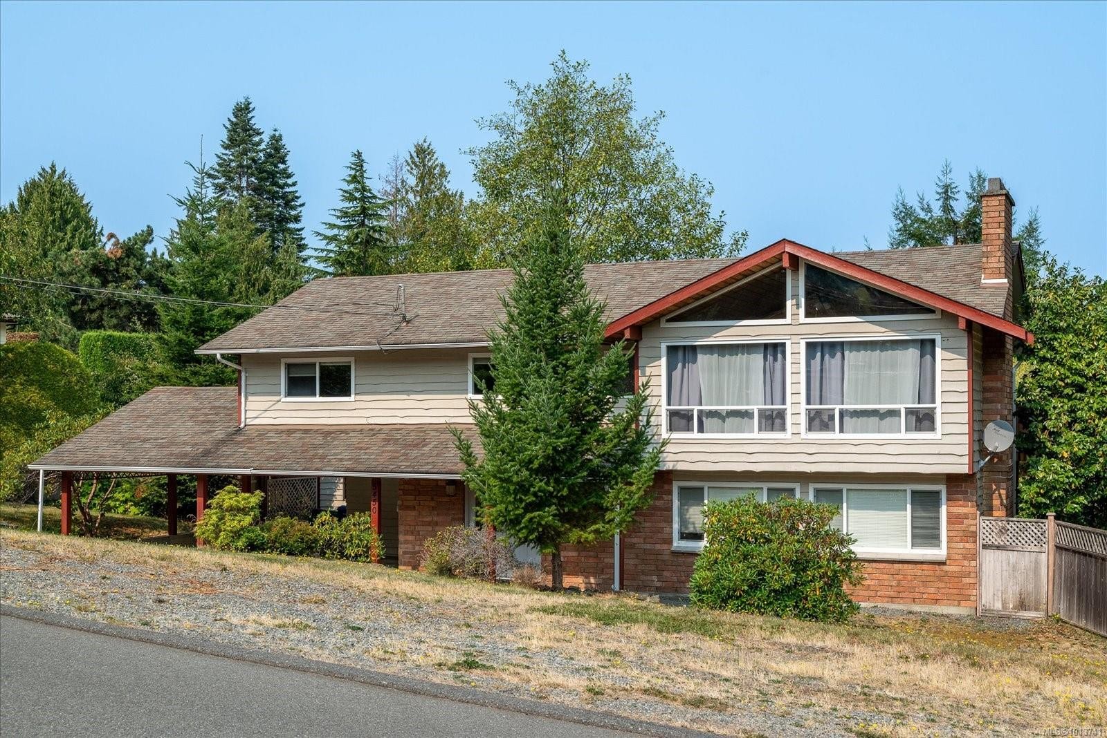 5450 Oceanview Terr, Nanaimo, BC