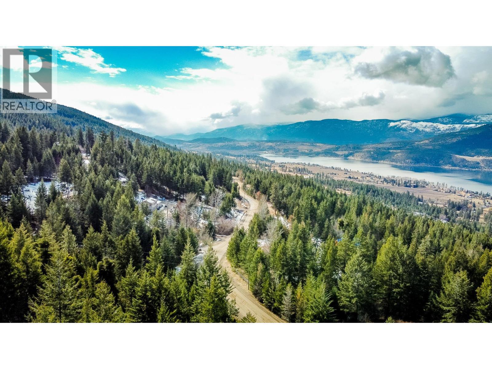 6051 Oyama Lake Road, Oyama, BC