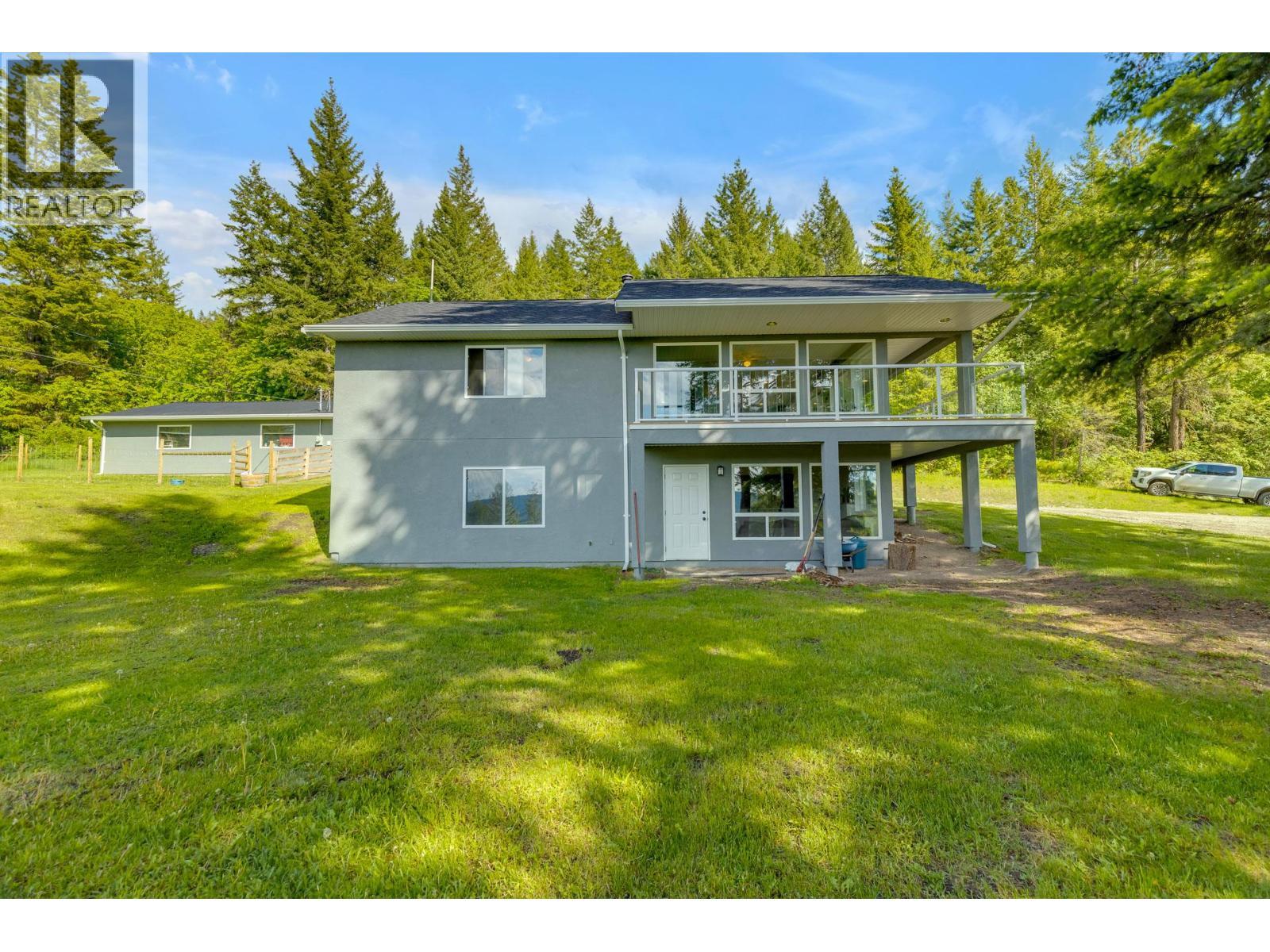 6011 Oyama Lake Road, Lake Country, BC