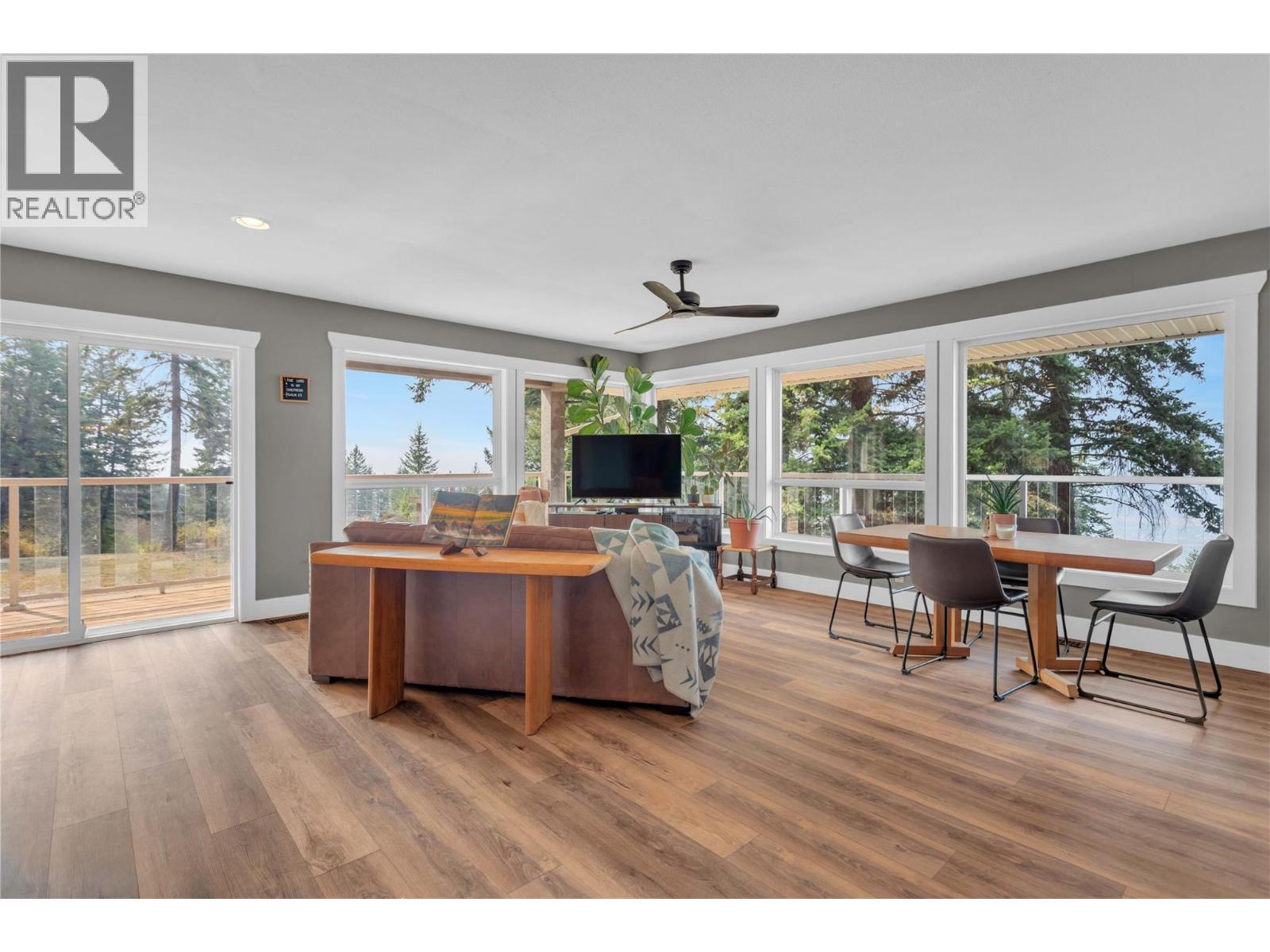 6011 Oyama Lake Road, Lake Country, BC