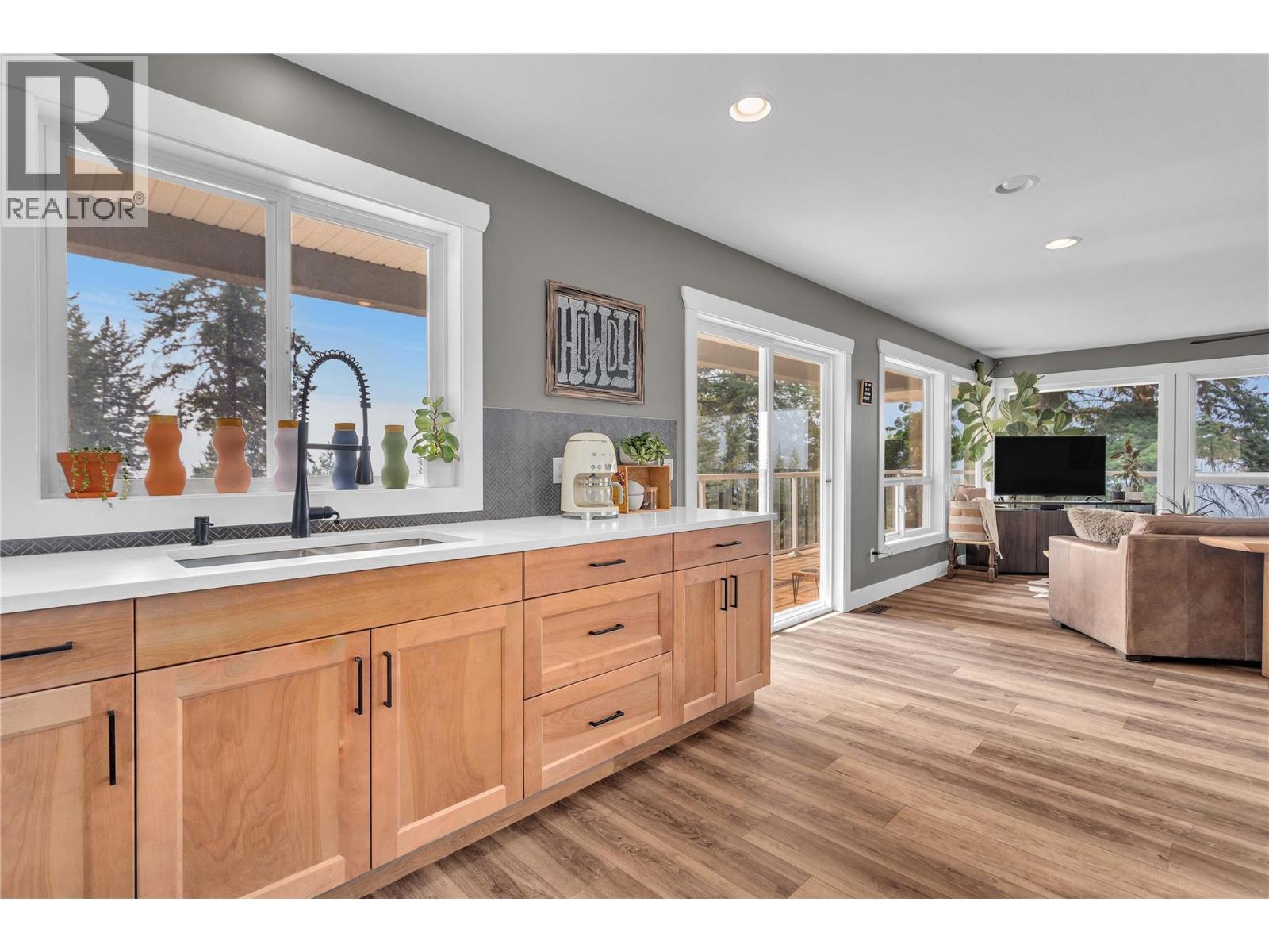 6011 Oyama Lake Road, Lake Country, BC