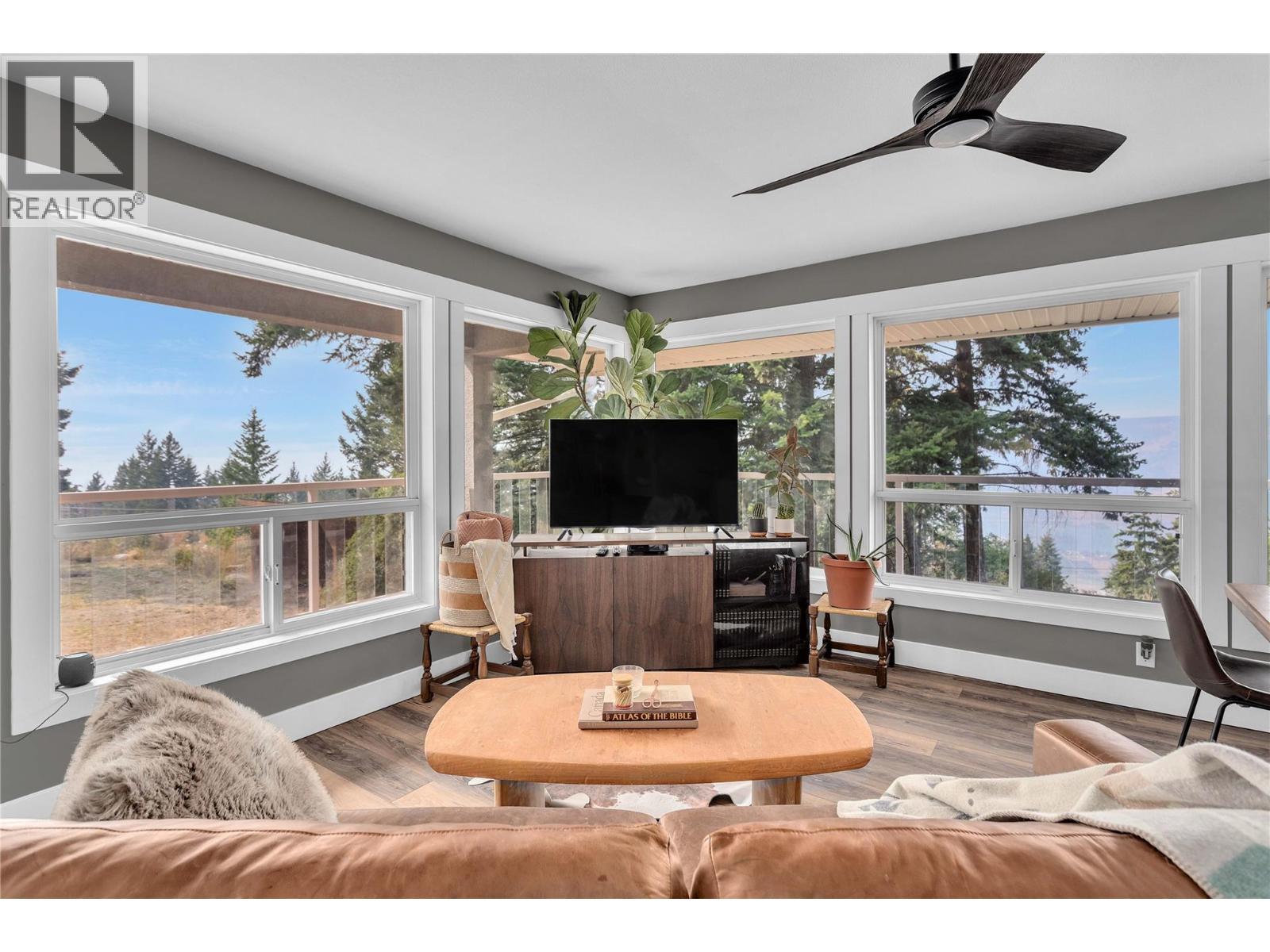 6011 Oyama Lake Road, Lake Country, BC