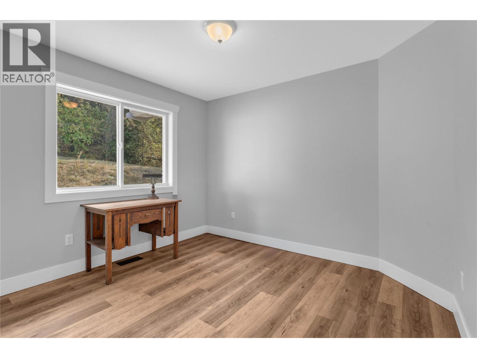 6011 Oyama Lake Road, Lake Country, BC