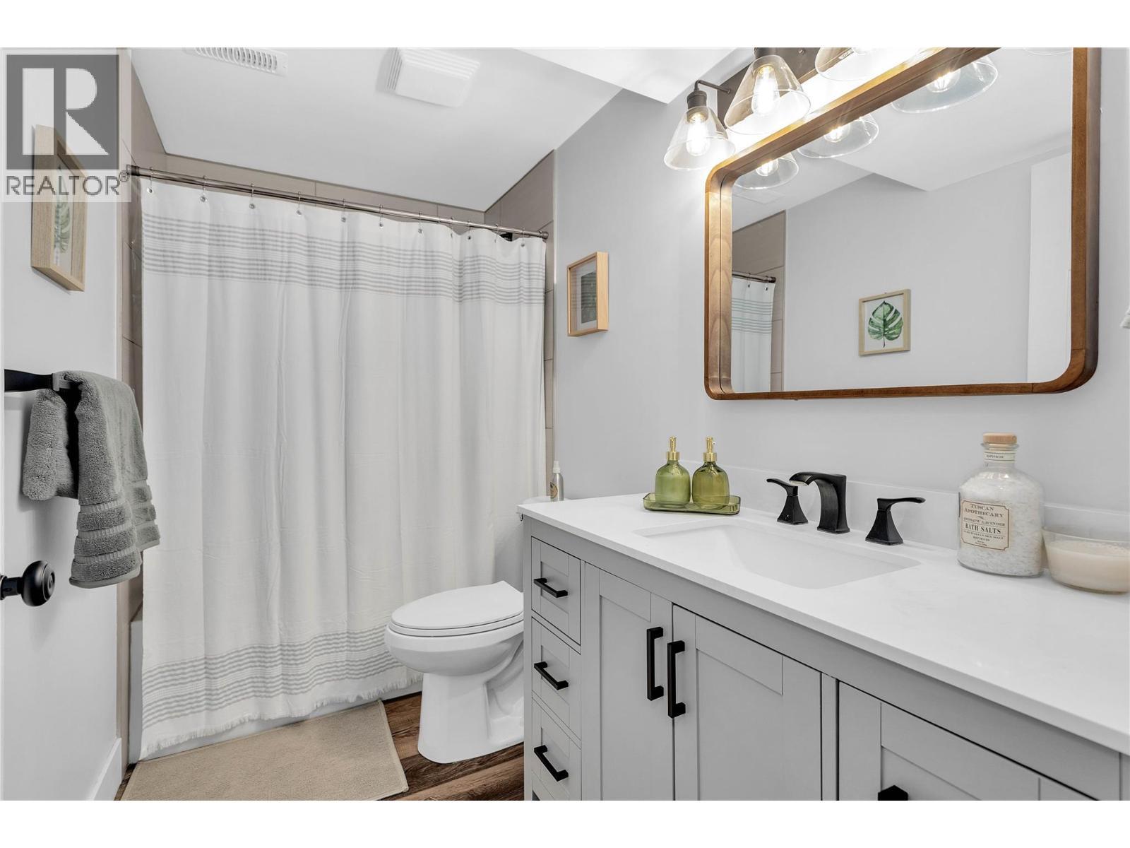 6011 Oyama Lake Road, Lake Country, BC