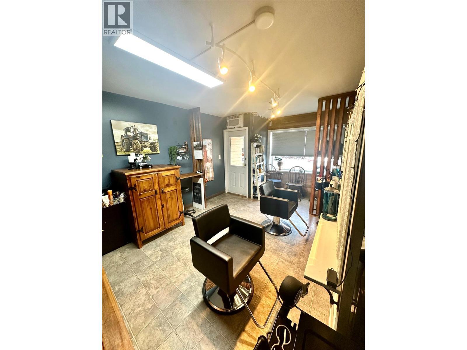 623 7Th Avenue, Keremeos, BC
