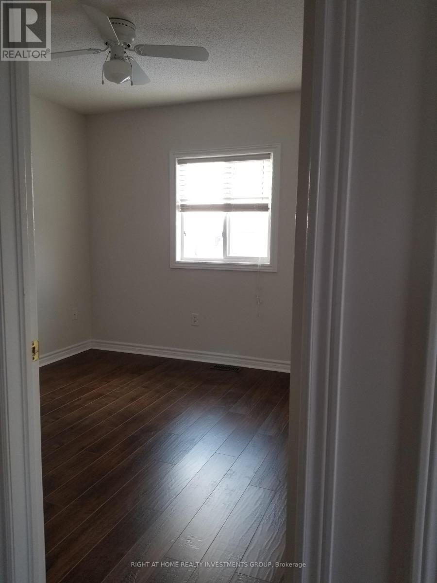 38 Lang Drive, Barrie, ON - Indoor Photo Showing Other Room