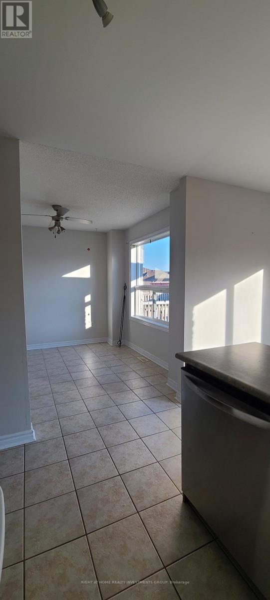 Dining room - 38 Lang Drive, Barrie, ON - Indoor Photo Showing Other Room