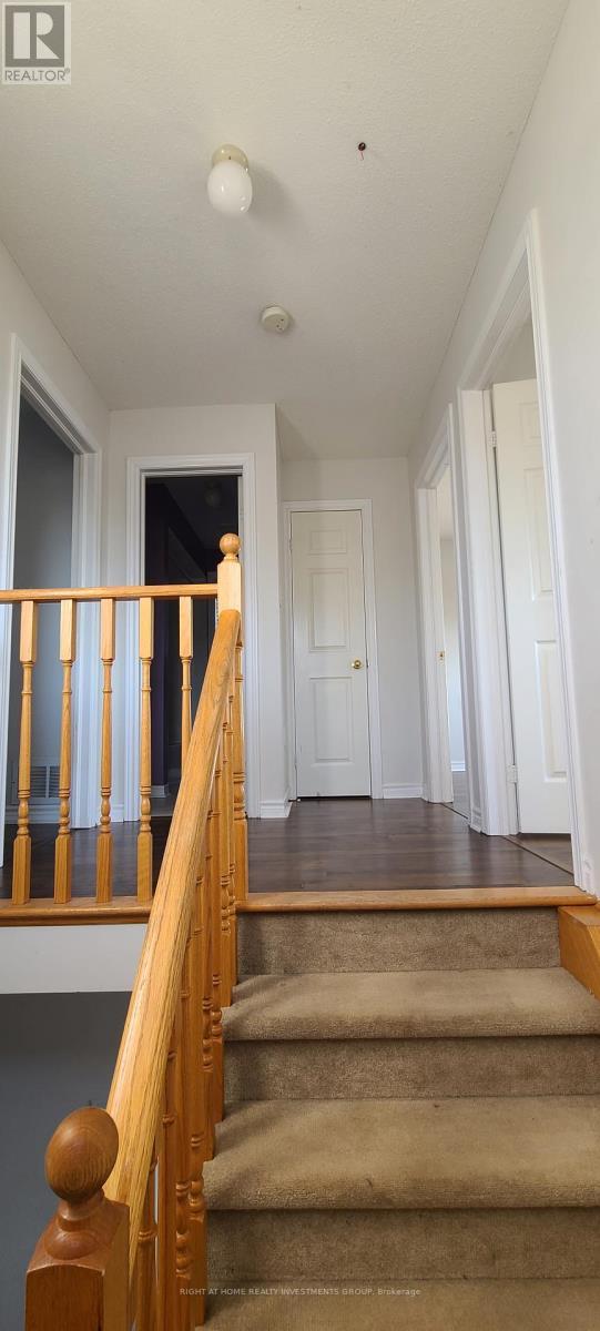 38 Lang Drive, Barrie, ON - Indoor Photo Showing Other Room