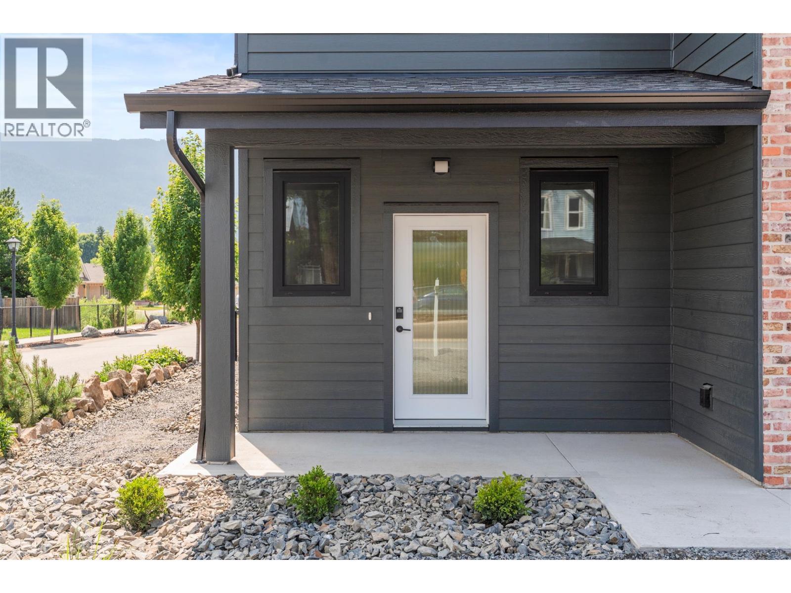 2345 Patterson Avenue Unit# 101, Armstrong, BC - Outdoor