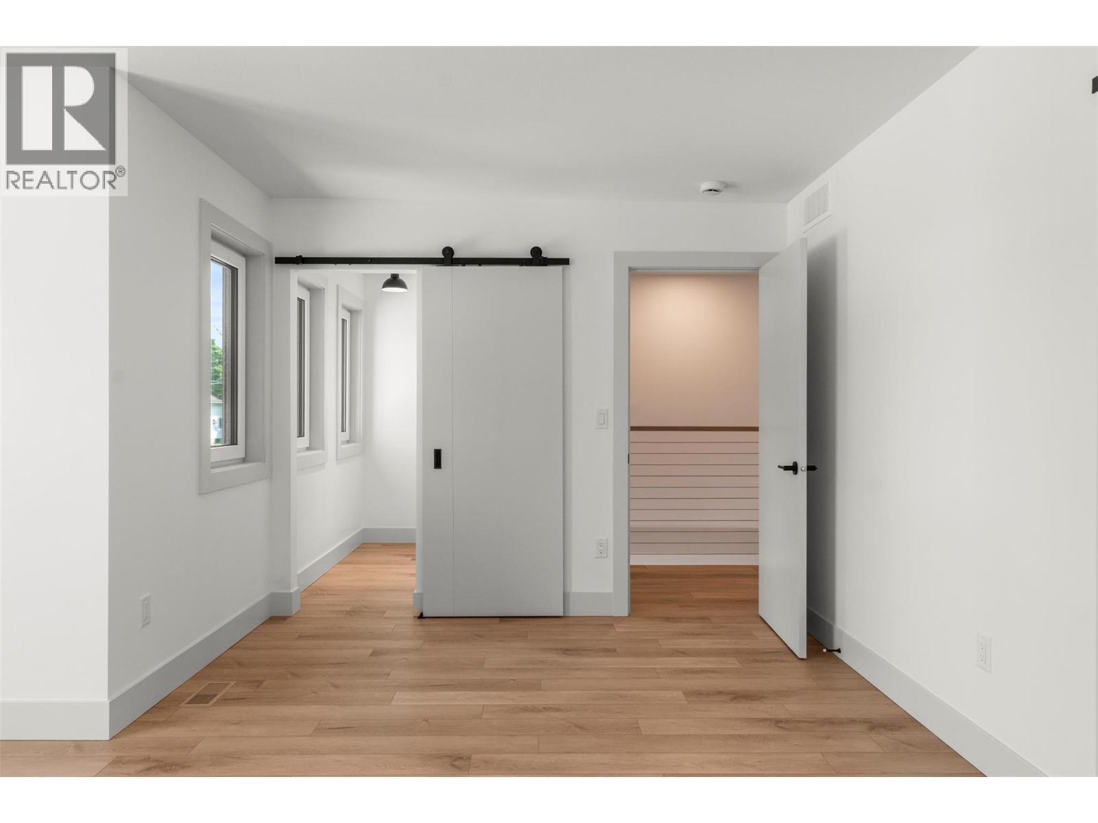 2345 Patterson Avenue Unit# 101, Armstrong, BC - Indoor Photo Showing Other Room