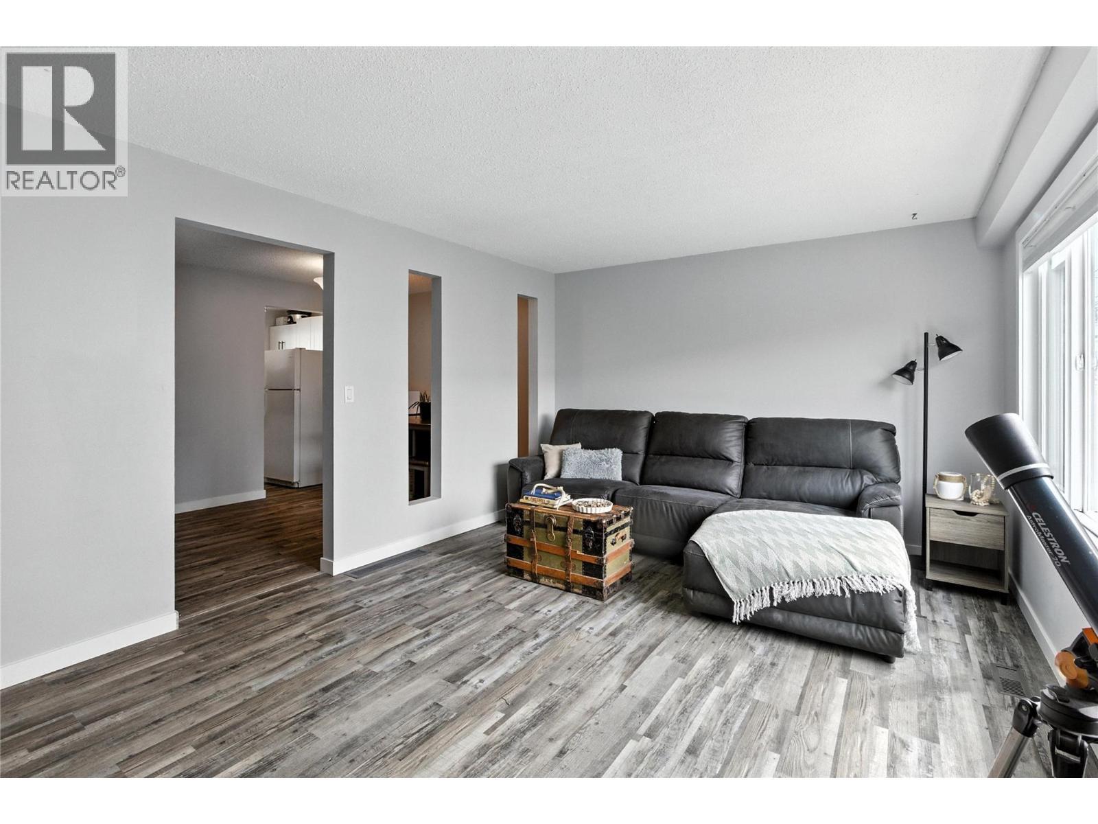 800 Southill Street Unit# 4, Kamloops, BC - Indoor Photo Showing Other Room