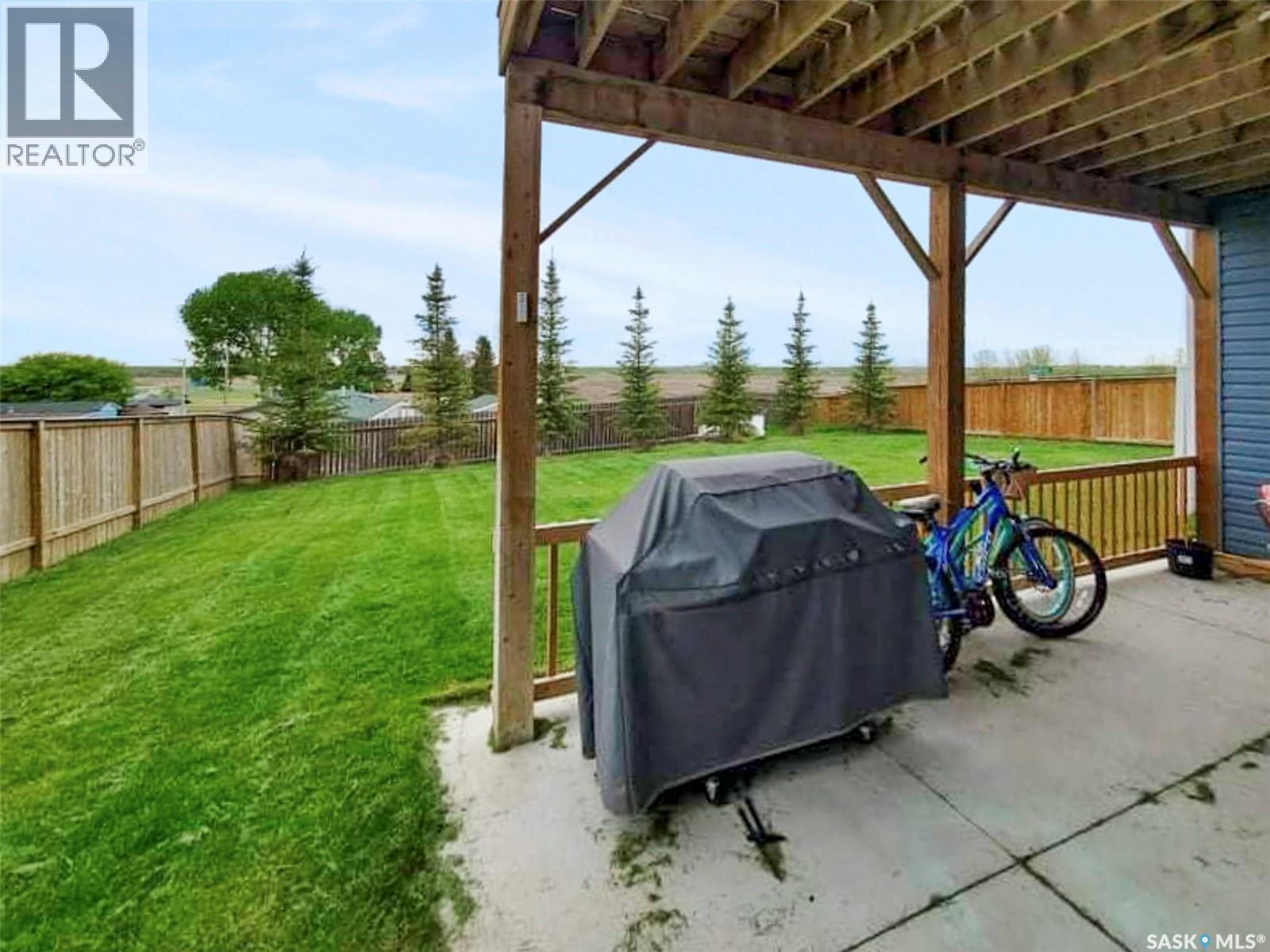 1-4 316 3Rd Street W, Delisle, SK - Outdoor