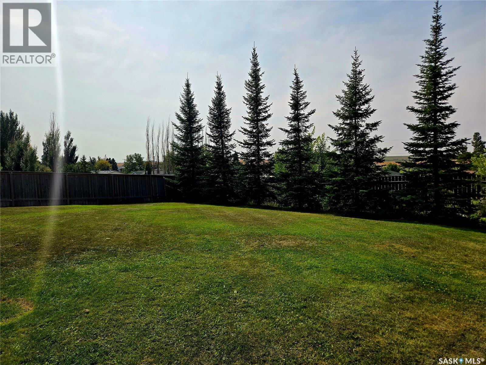1-4 316 3Rd Street W, Delisle, SK - Outdoor