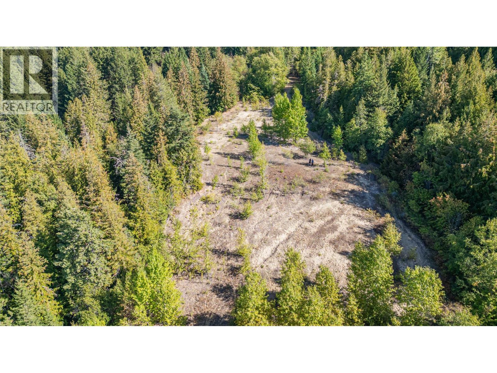 6055 Oyama Lake Road, Oyama, BC