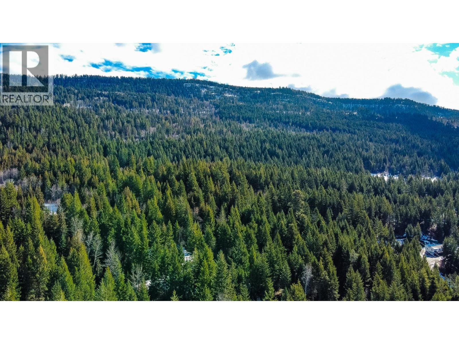 6055 Oyama Lake Road, Oyama, BC