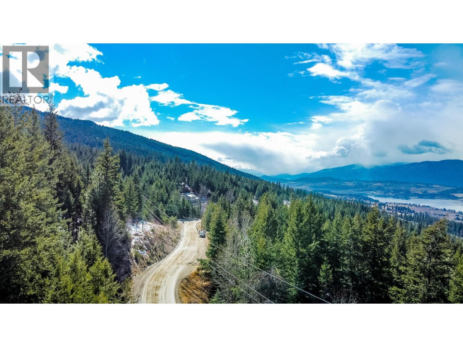 6055 Oyama Lake Road, Oyama, BC