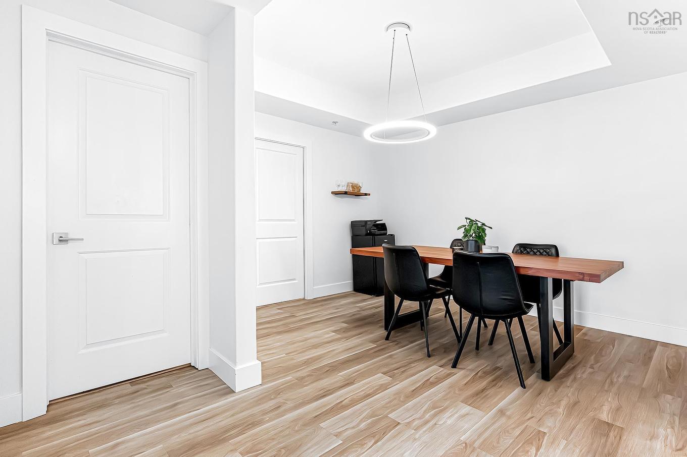 910 60 Walter Havill Drive, Halifax, NS