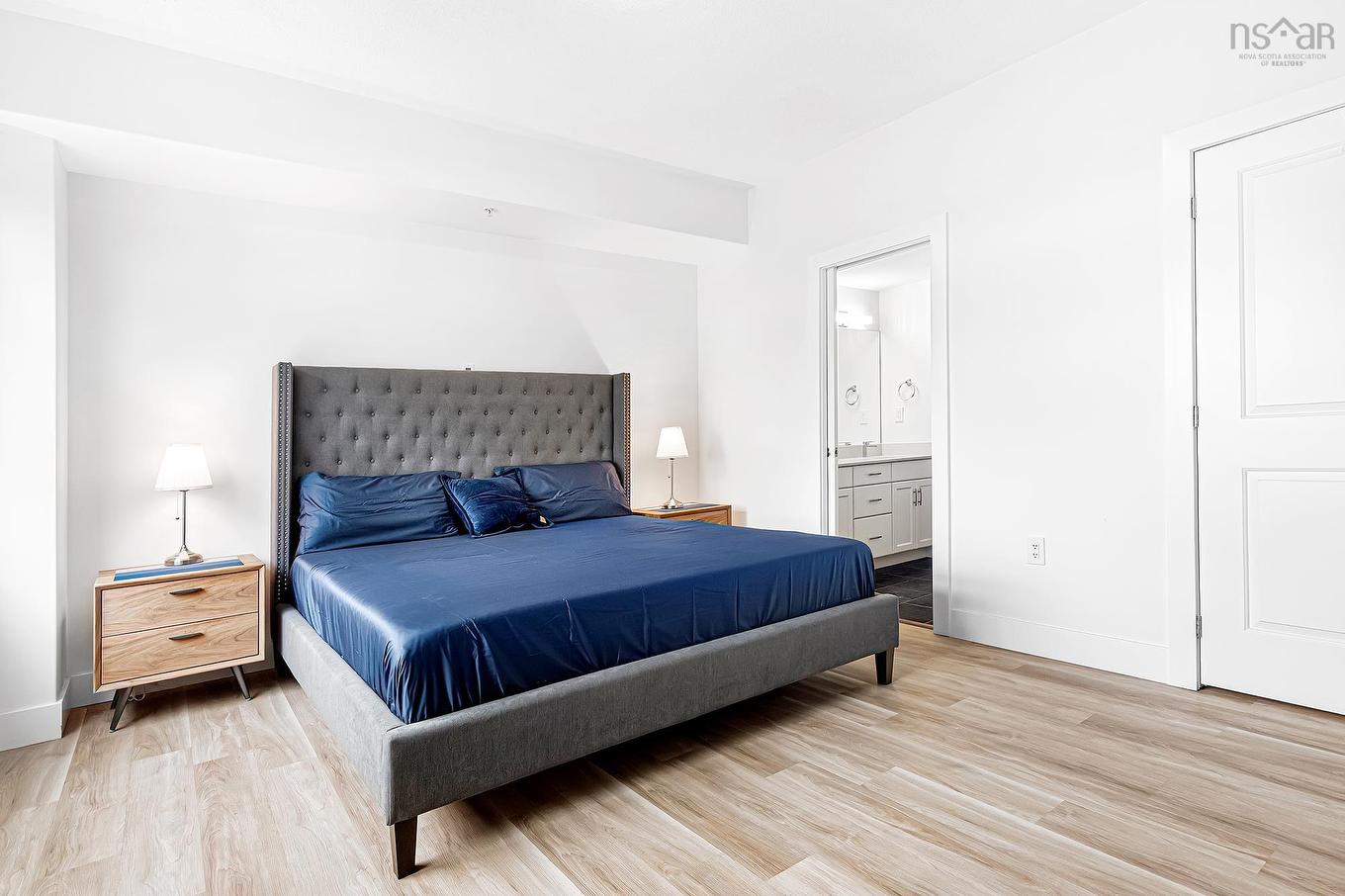 910 60 Walter Havill Drive, Halifax, NS