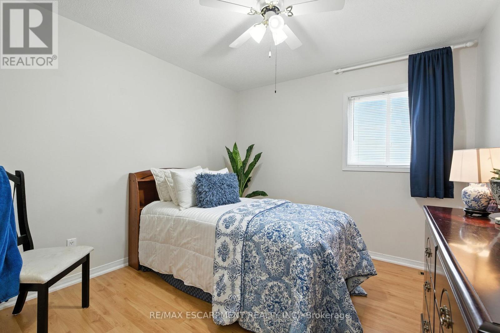 88 Grindstone Way, Hamilton, ON - Indoor Photo Showing Bedroom