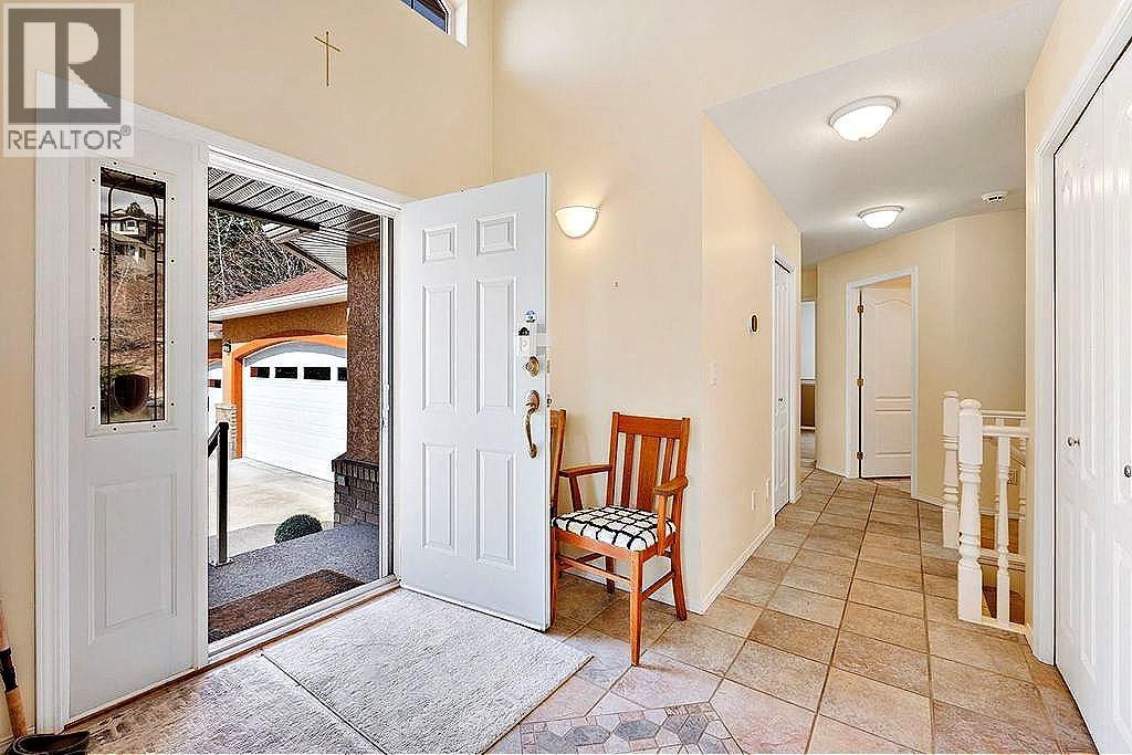 5205 Macneill Court, Peachland, BC - Indoor Photo Showing Other Room