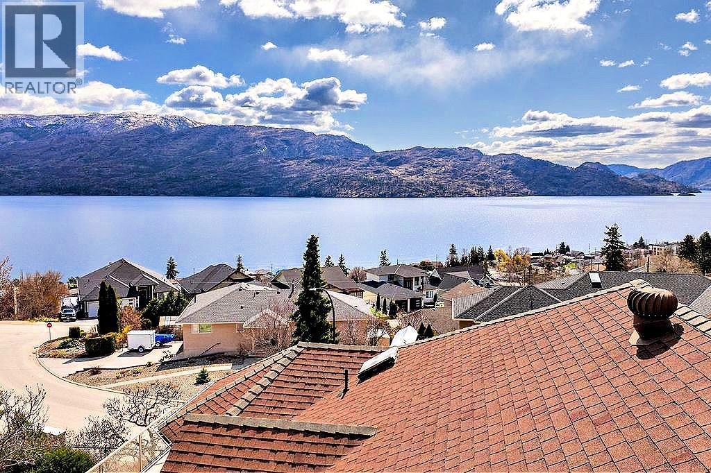 5205 Macneill Court, Peachland, BC - Outdoor With Body Of Water With View