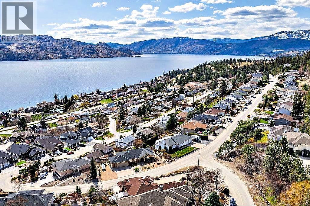 5205 Macneill Court, Peachland, BC - Outdoor With Body Of Water With View