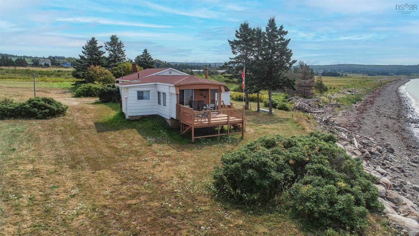 1472 Cape Split Rd Road, Scots Bay, NS