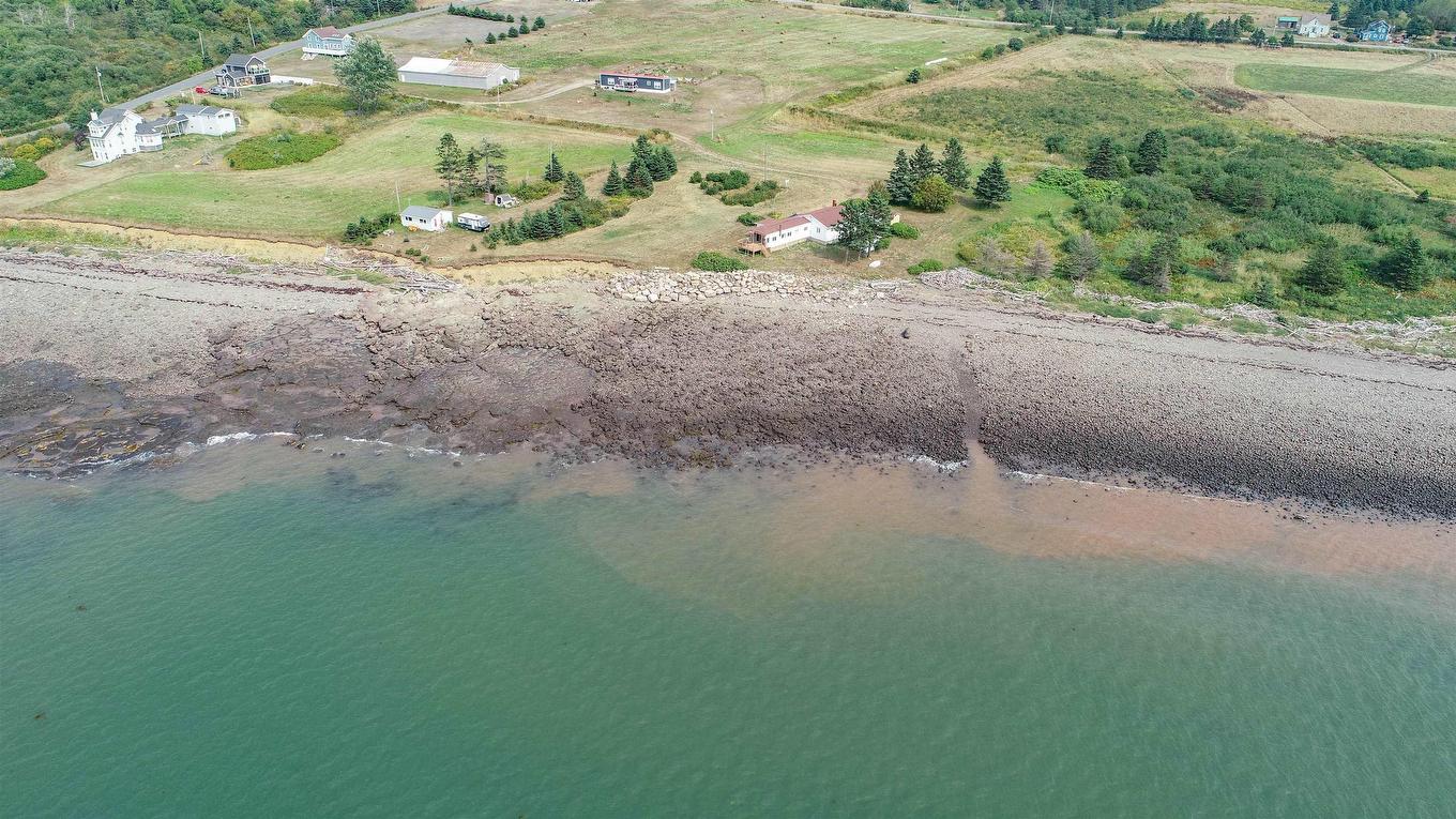 1472 Cape Split Rd Road, Scots Bay, NS