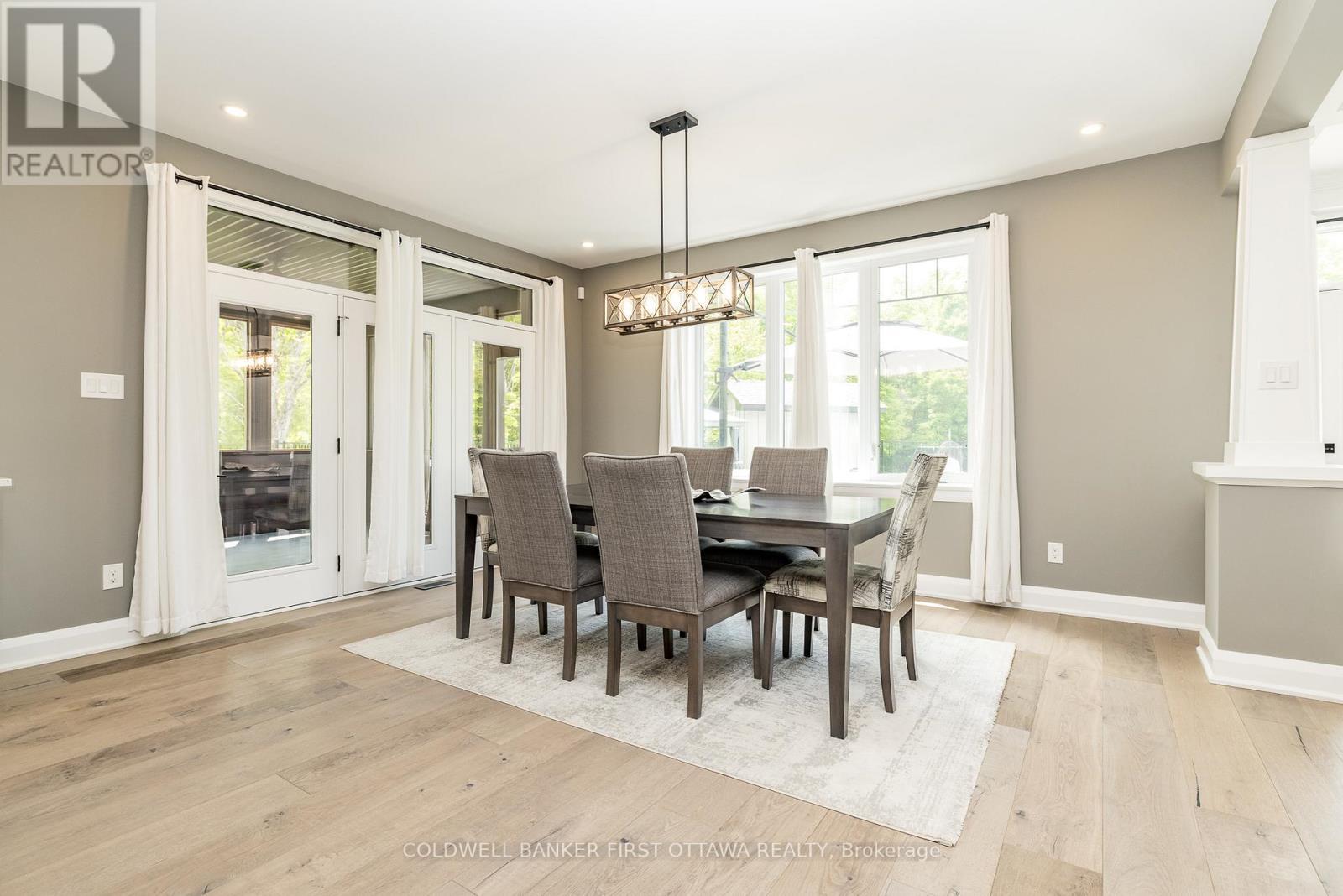 Dining area - 481 Sangeet Place, Ottawa, ON - Indoor Photo Showing Dining Room