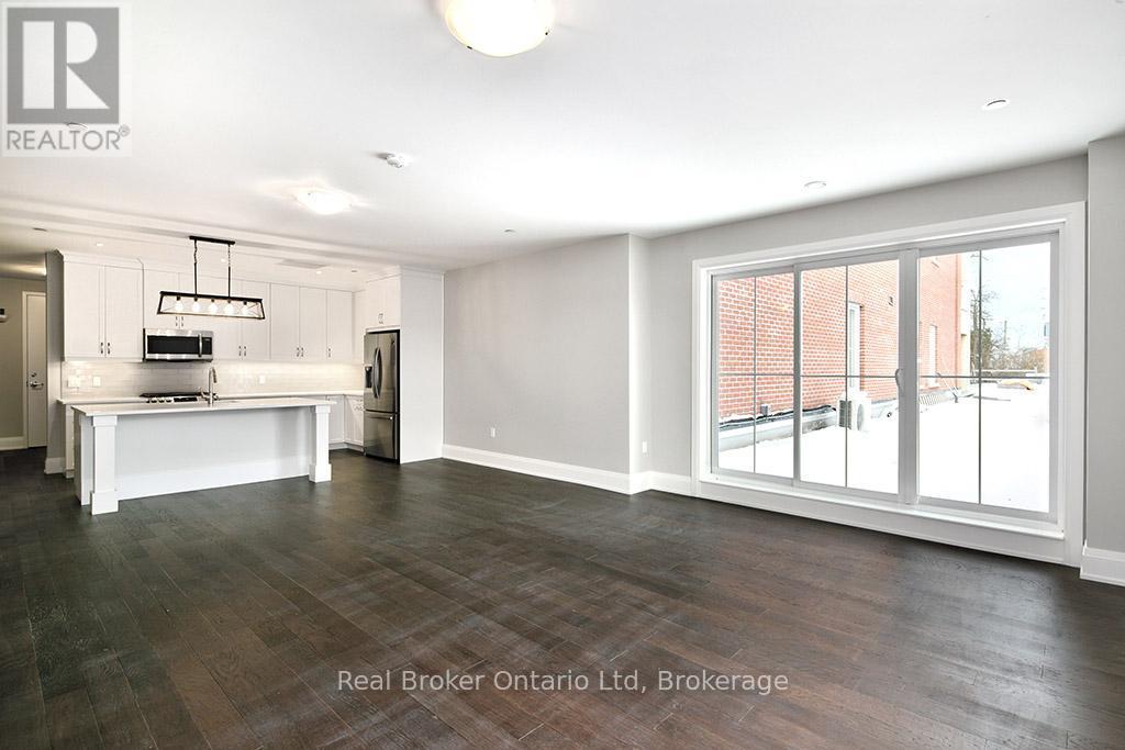 206 - 80 9Th Street E, Owen Sound, ON - Indoor Photo Showing Kitchen