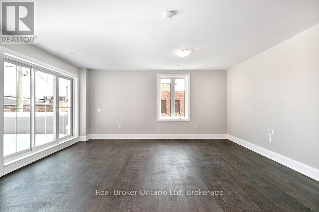 206 - 80 9Th Street E, Owen Sound, ON - Indoor Photo Showing Other Room