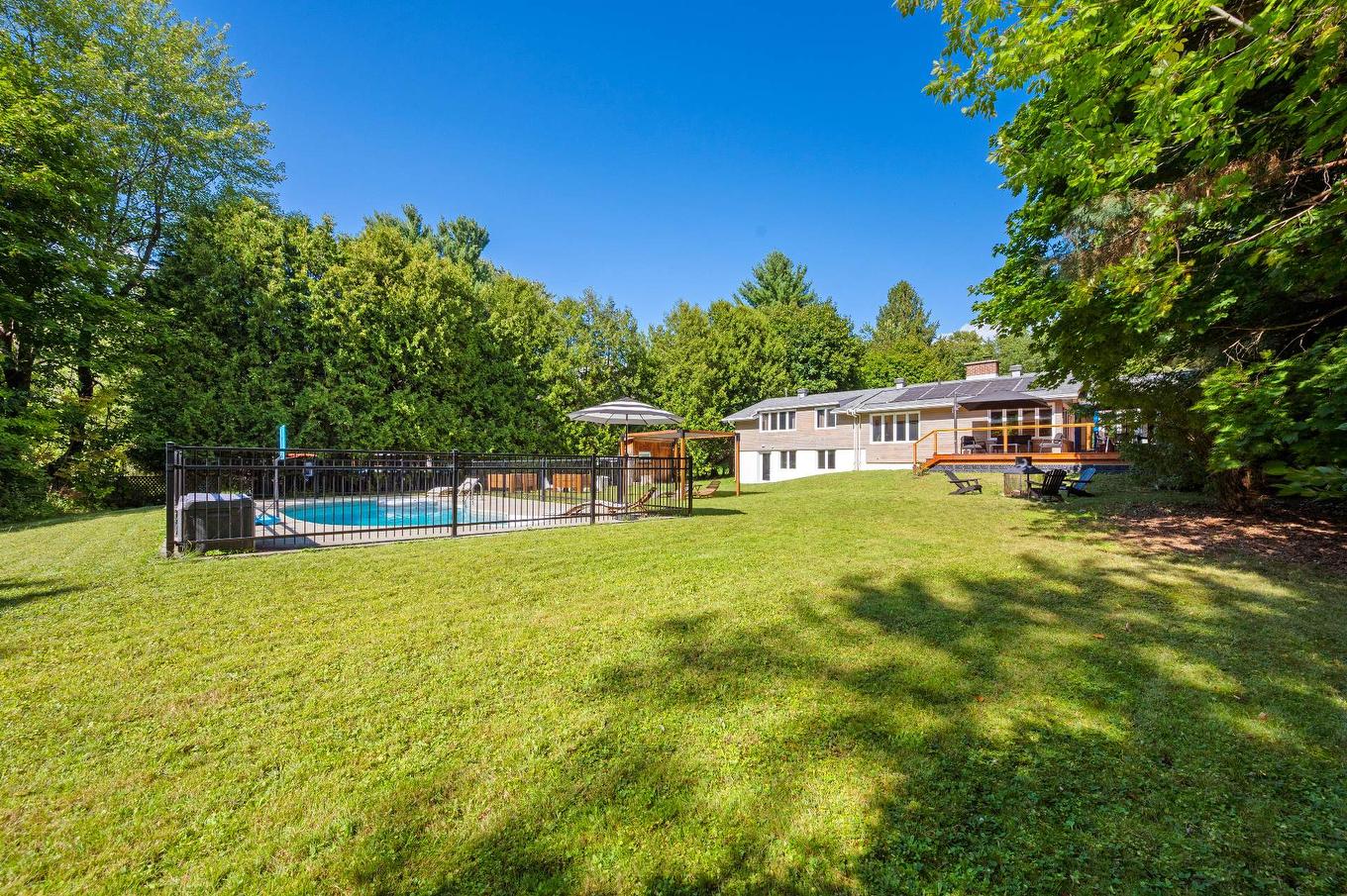 Face arrière - 442 Mtée Des Trente, Mont-Saint-Hilaire, QC - Outdoor