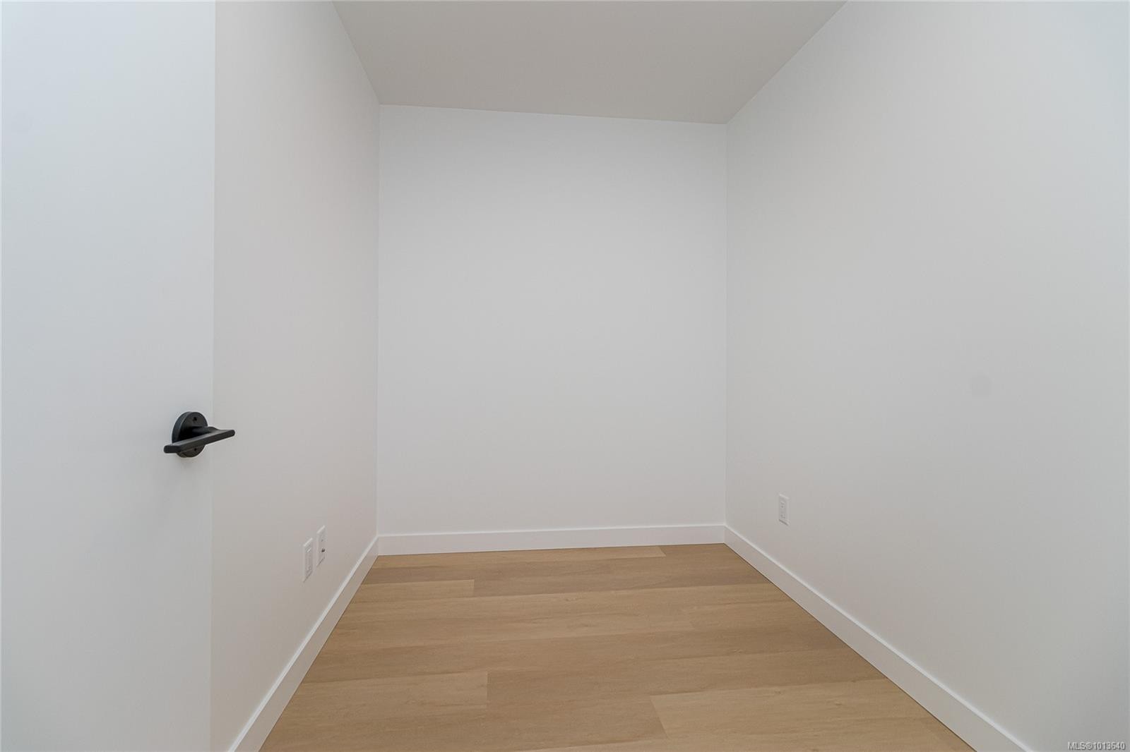 310-3564B Ryder Hesjedal Way, Colwood, BC - Indoor Photo Showing Other Room