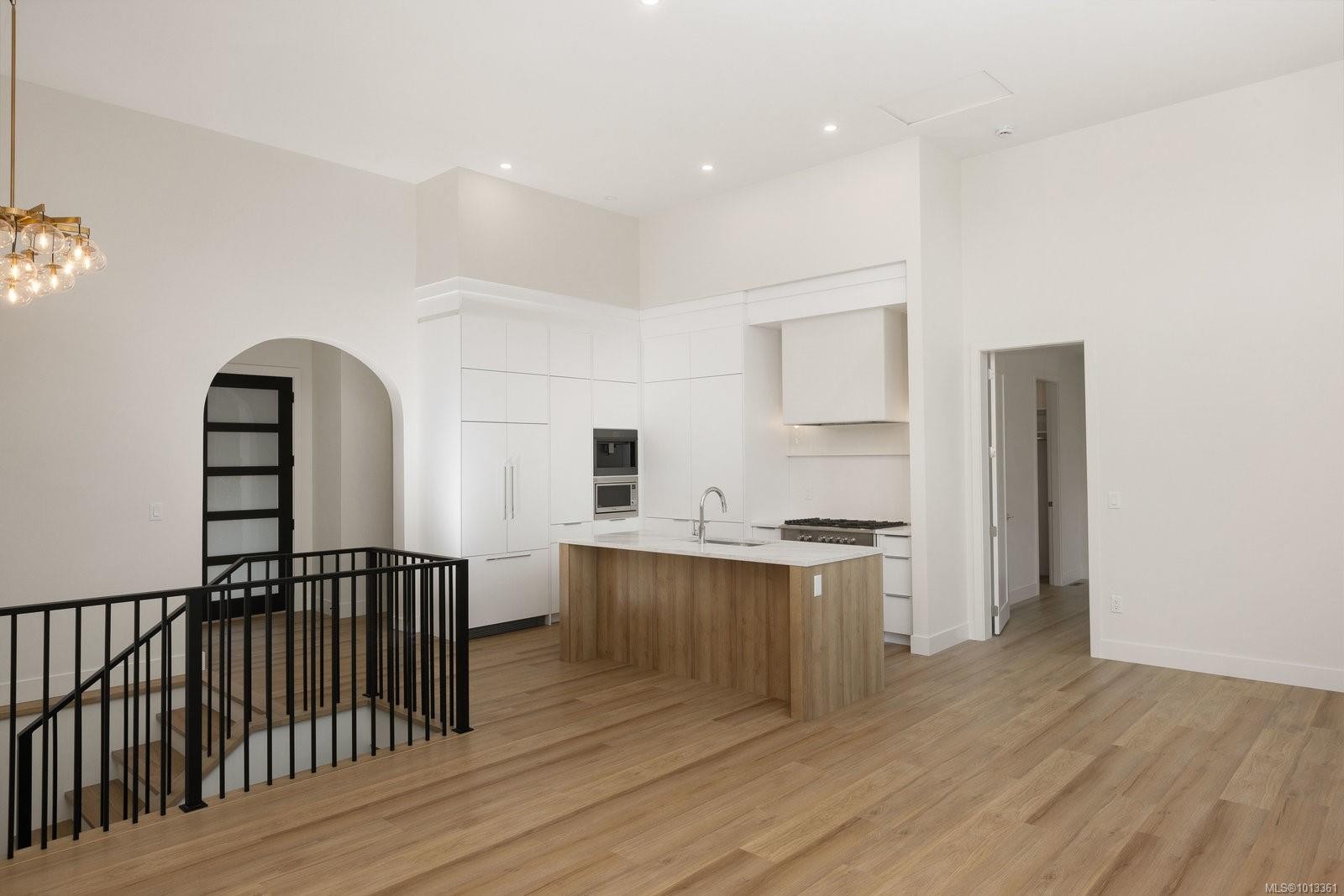 105-2332 Copper Rock Crt, Langford, BC