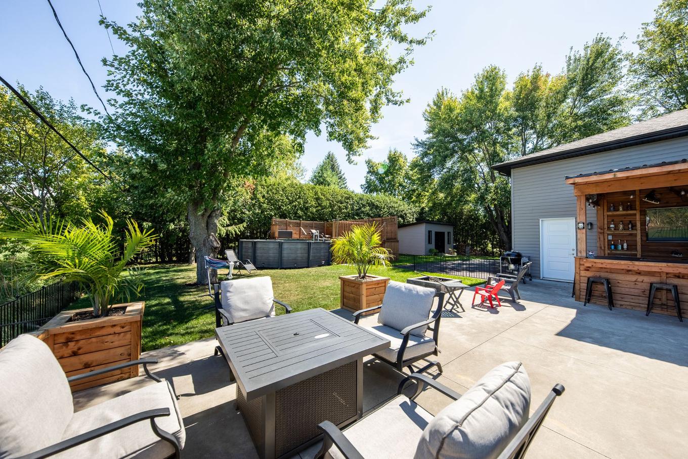 Backyard - 29 Rue Tessier, Saint-Jean-Sur-Richelieu, QC - Outdoor With Deck Patio Veranda