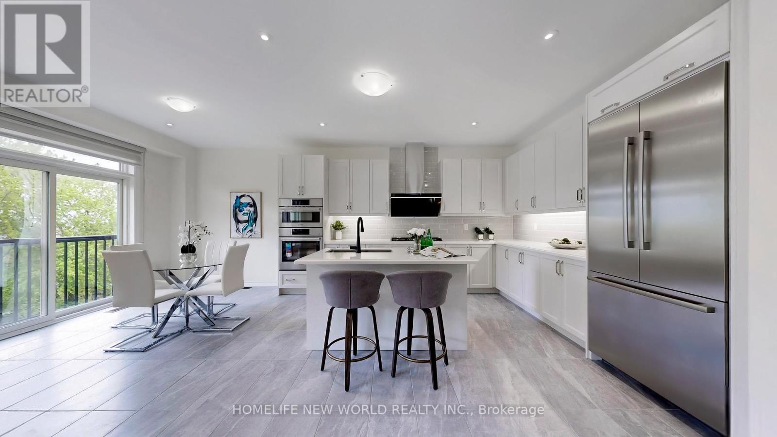 19 Ahchie Court, Vaughan, ON - Indoor Photo Showing Kitchen