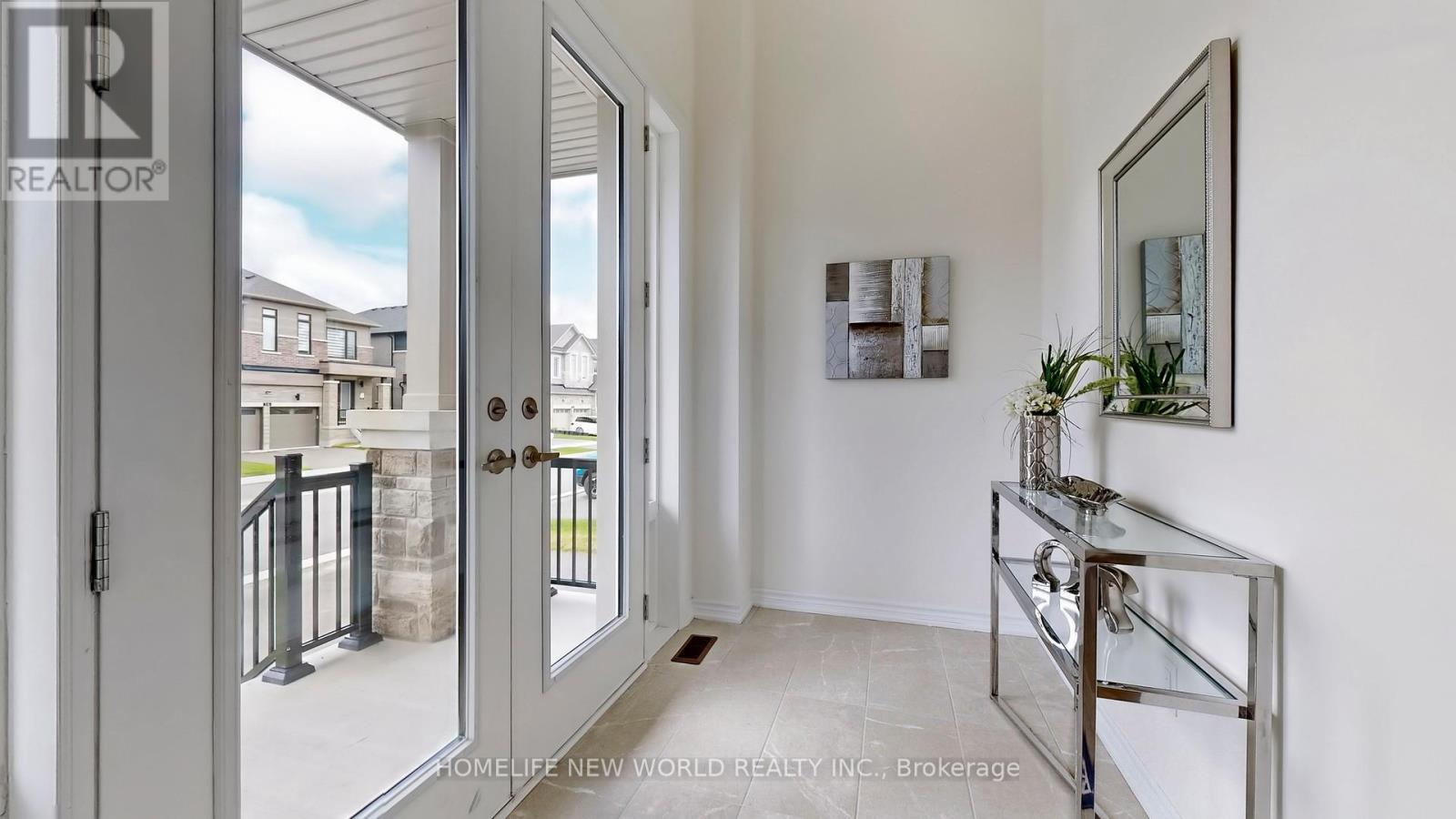 19 Ahchie Court, Vaughan, ON - Indoor Photo Showing Other Room