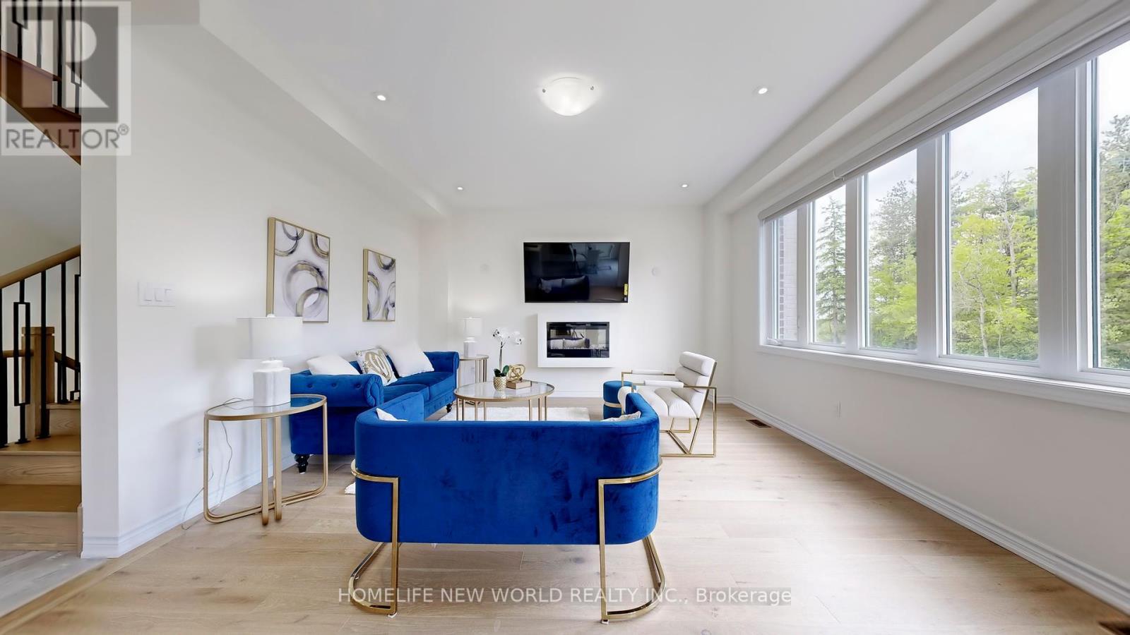 19 Ahchie Court, Vaughan, ON - Indoor Photo Showing Office