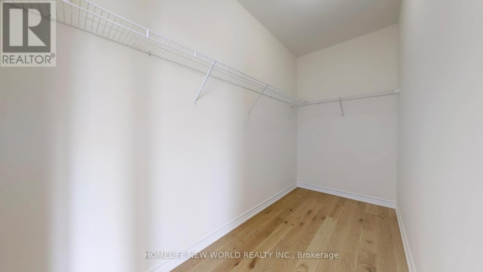 19 Ahchie Court, Vaughan, ON - Indoor With Storage